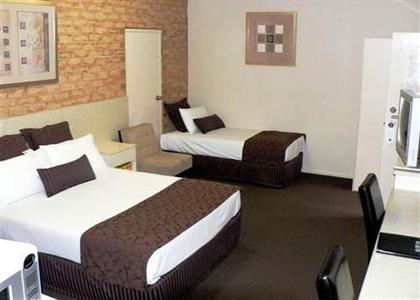 фото отеля Comfort Inn & Suites Robertson Gardens Brisbane