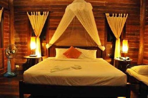 фото отеля Thapwarin Resort Trang