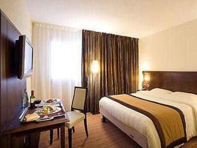 фото отеля Mercure Angers Lac de Maine