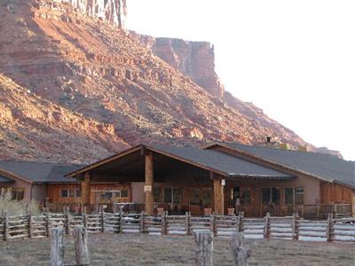 фото отеля Red Cliffs Lodge Moab