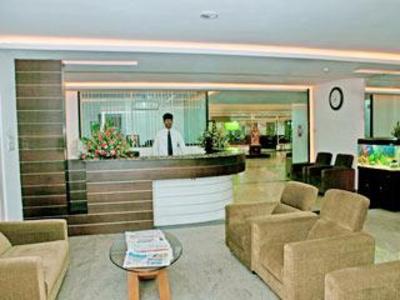 фото отеля Hotel Comfort Inn Vyshak