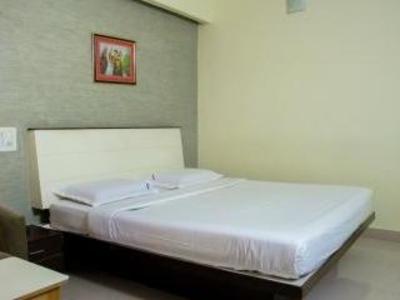 фото отеля Hotel Comfort Inn Vyshak