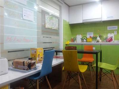 фото отеля Hongdae Uncle Residence