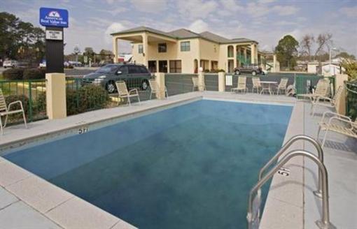 фото отеля America's Best Value Inn Cairo (Georgia)