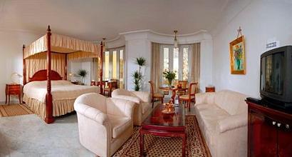 фото отеля BEST WESTERN Hotel La Maison-Blanche