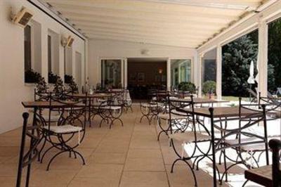 фото отеля Les Jardins D'adalric Hotel Obernai