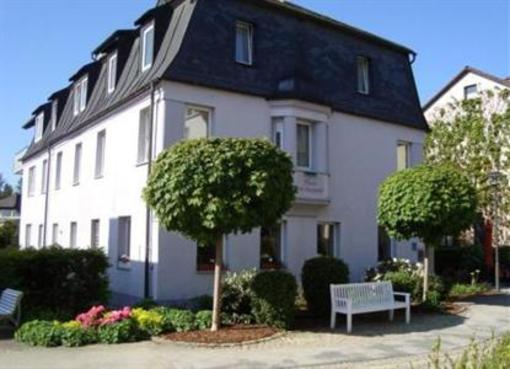 фото отеля Haus am Kurpark Hotel Bad Steben