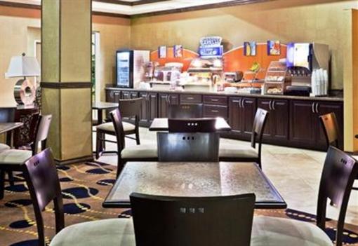 фото отеля Holiday Inn Express and Suites Hobbs