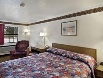 фото отеля Super 8 Motel Mount Vernon (Texas)