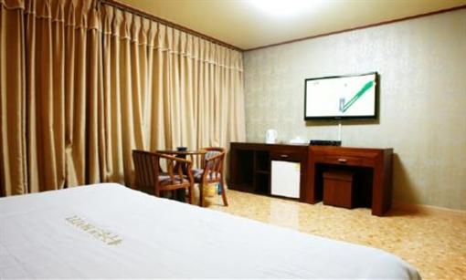 фото отеля Jeju Golf Hotel