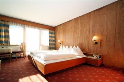 фото отеля Hotel Tiroler Adler