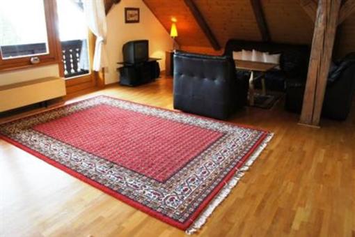 фото отеля Haus Hubertus Apartment Mariapfarr
