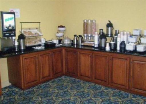 фото отеля Econo Lodge Whiteville