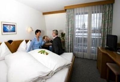 фото отеля Hotel Dorfpark - Trend Hotels GmbH