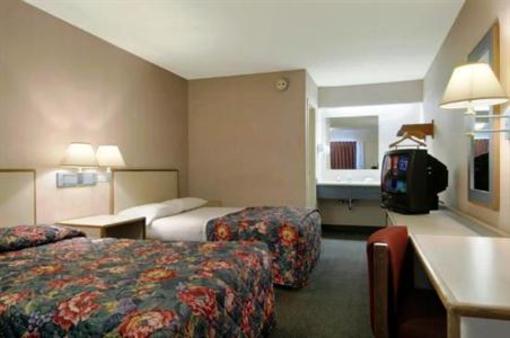 фото отеля Red Roof Inn Grand Rapids