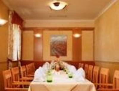 фото отеля Hotel Althof Retz