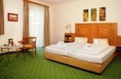 фото отеля Hotel Althof Retz