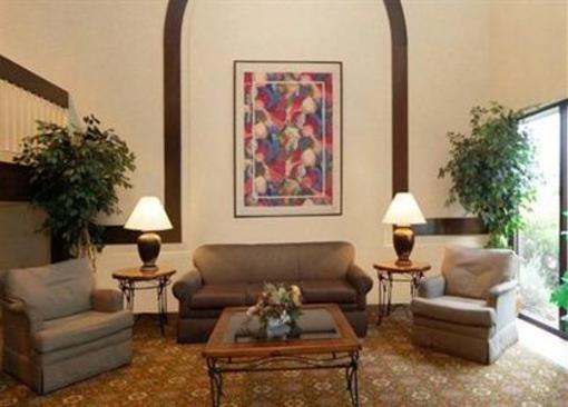 фото отеля Comfort Suites Martinsburg