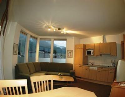 фото отеля Jennewein Gastehaus Mayrhofen