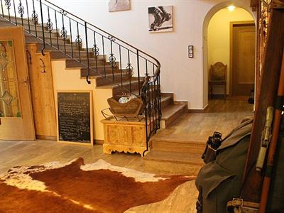 фото отеля Alpine Chalet Schoenbichl