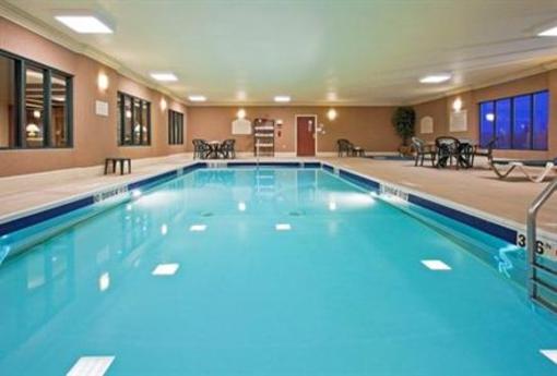 фото отеля Holiday Inn Express Gas City