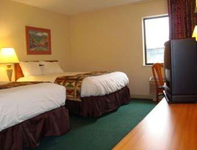 фото отеля Baymont Inn & Suites Sullivan