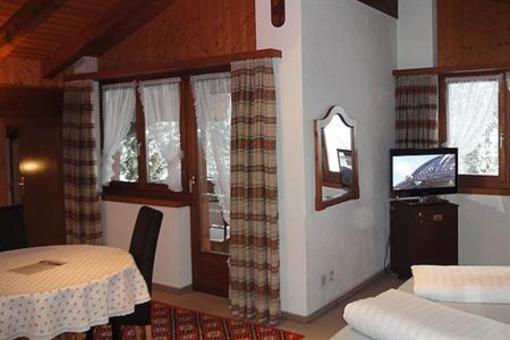 фото отеля Hotel Rustico Laax