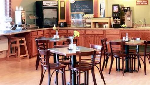 фото отеля AmericInn Lodge & Suites St. Cloud
