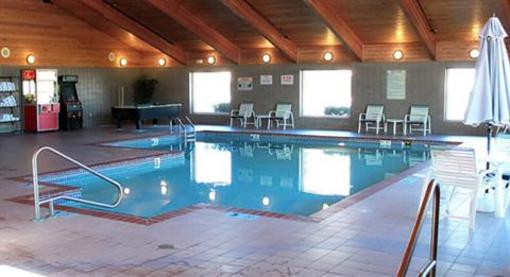фото отеля AmericInn Lodge & Suites St. Cloud