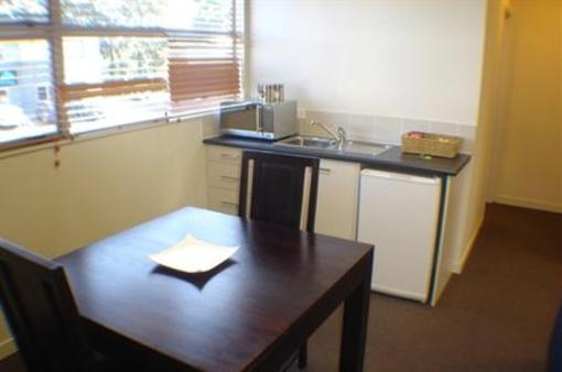 фото отеля Aeroline Apartments Manukau City