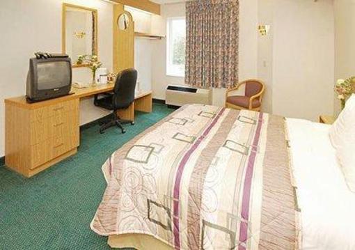 фото отеля Sleep Inn & Suites Edgewood