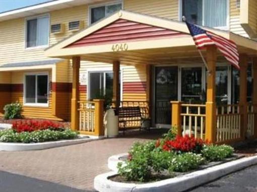 фото отеля Regency Inn & Suites Faribault