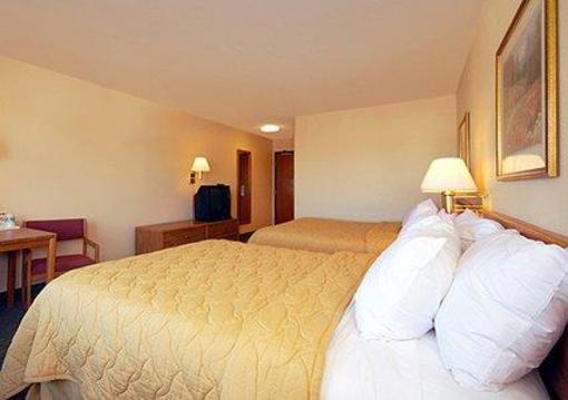 фото отеля Comfort Inn Brooklyn Center