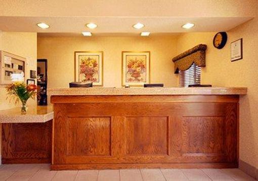 фото отеля Comfort Inn Brooklyn Center