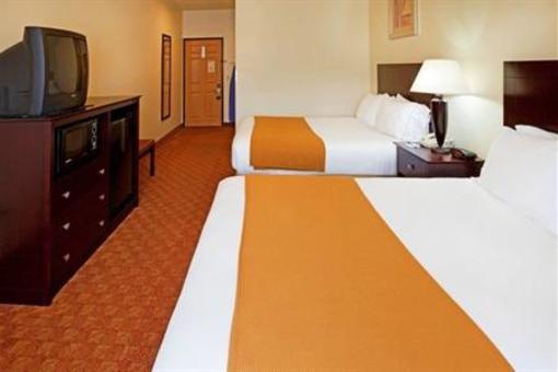 фото отеля Holiday Inn Express Hotel & Suites Mount Pleasant (Texas)