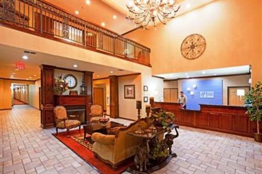 фото отеля Holiday Inn Express Hotel & Suites Mount Pleasant (Texas)
