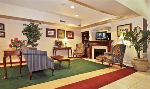 фото отеля BEST WESTERN PLUS Villa Del Lago Inn