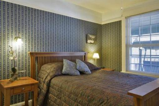 фото отеля Americas Best Value Inn & Suites - Royal Carriage