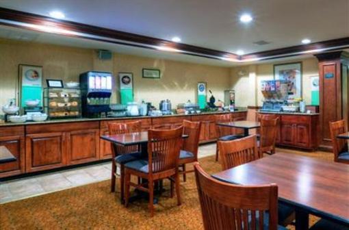 фото отеля Country Inn & Suites Chester