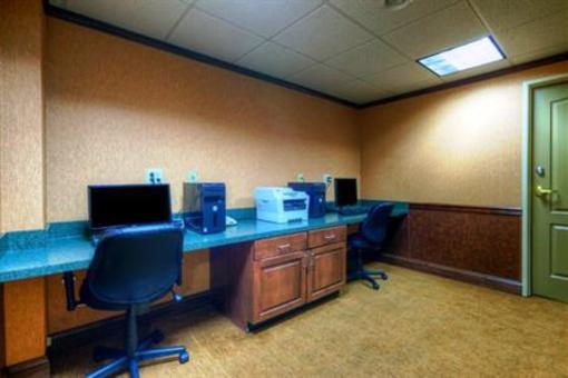 фото отеля Country Inn & Suites Chester