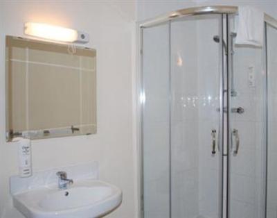 фото отеля Sky Plaza Hotel Cardiff Rhoose