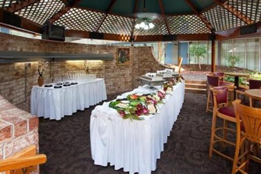 фото отеля Holiday Inn Clarion