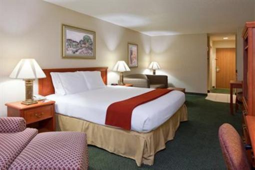 фото отеля Holiday Inn Express Hotel & Suites Monaca