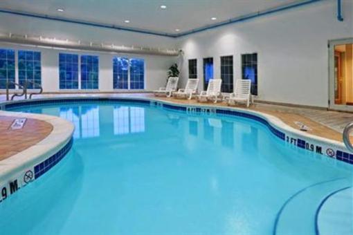 фото отеля Holiday Inn Express Hotel & Suites Monaca