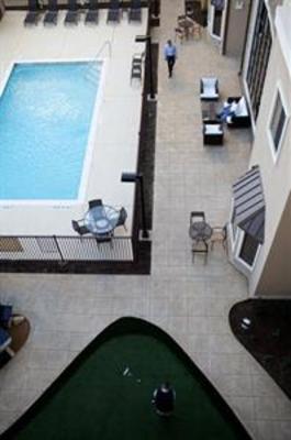 фото отеля Staybridge Suites San Antonio Sea World