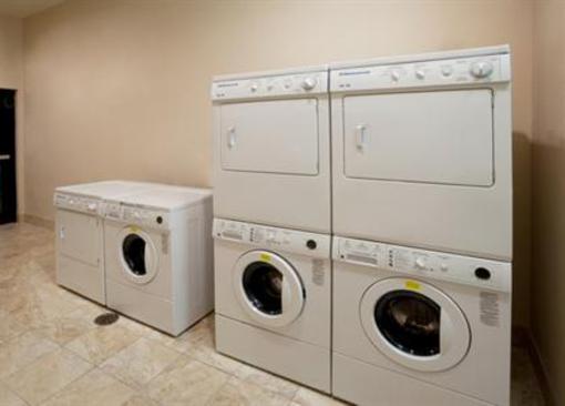 фото отеля Staybridge Suites San Antonio Sea World