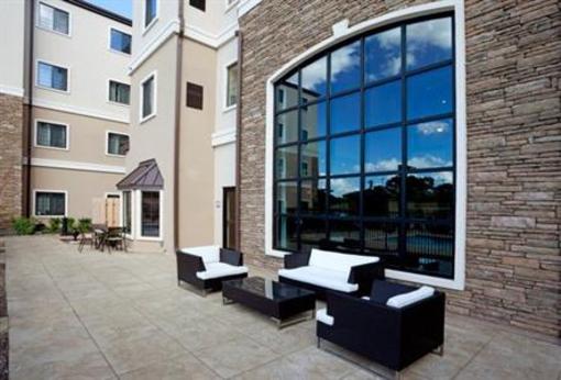 фото отеля Staybridge Suites San Antonio Sea World