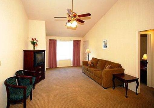 фото отеля Comfort Inn Yosemite Valley Gateway