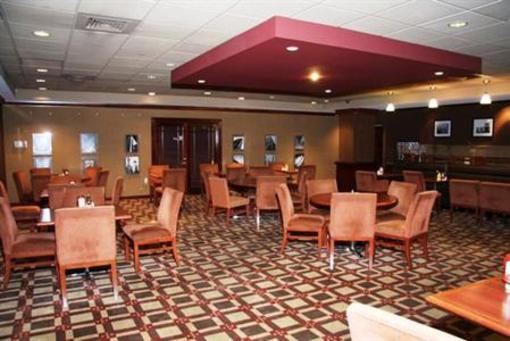 фото отеля Crowne Plaza Newark Airport