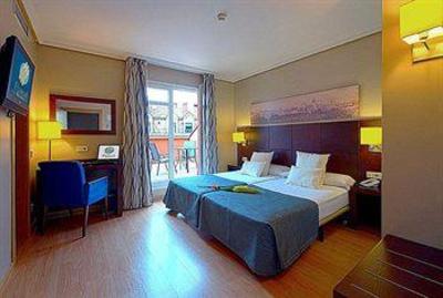 фото отеля Ganivet Hotel